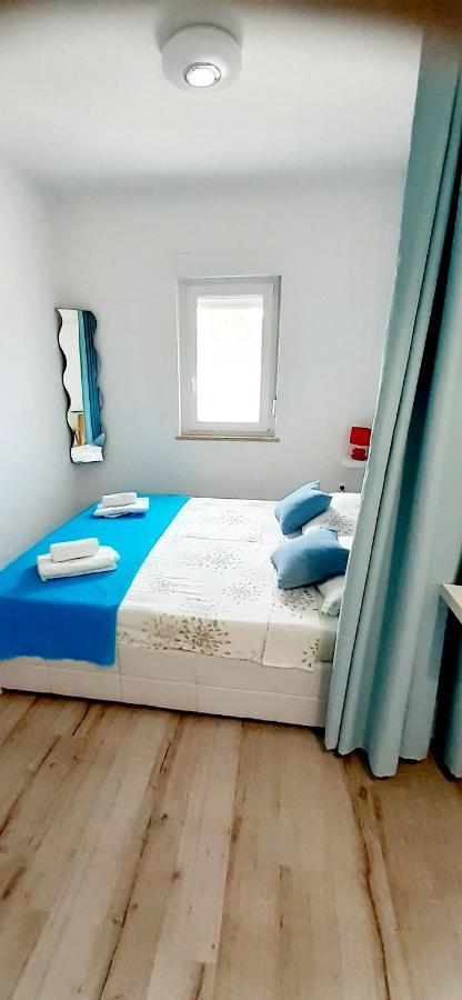 Lennida Studio Apartman With Free Parking Kavran Exterior photo