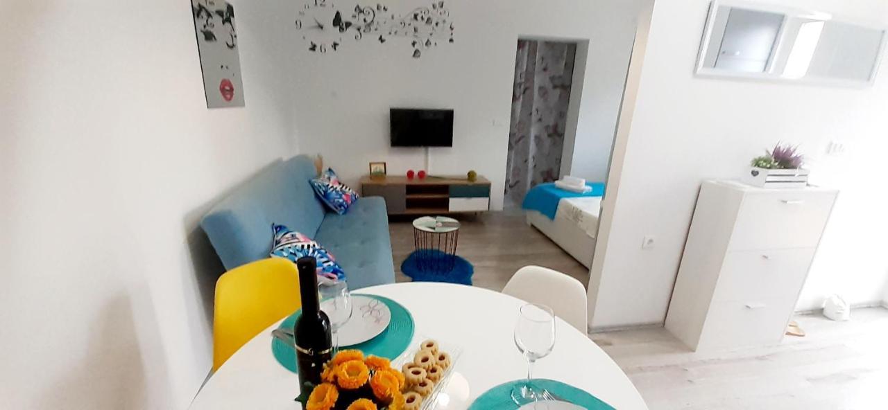 Lennida Studio Apartman With Free Parking Kavran Exterior photo